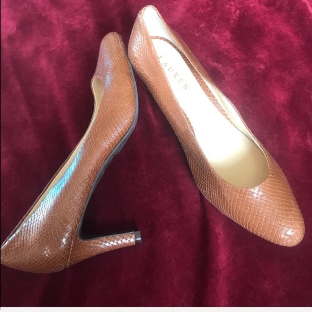 Ralph Lauren Heels. Size 8.5